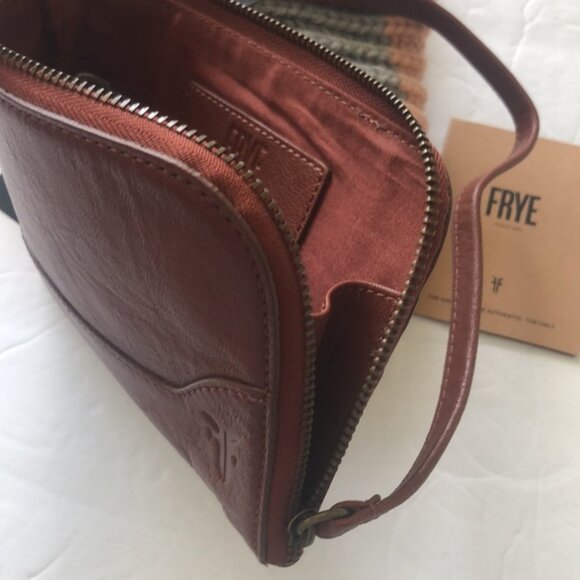 Frye Color Block Beanie HAT Sz.66-68 and Leather Wristlet Set Dust Pink Brown - Picture 11 of 12